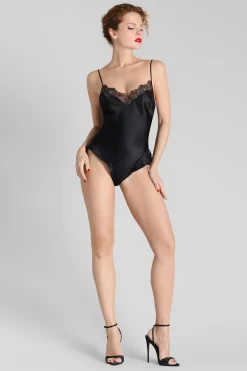 Rendez-VousBody String